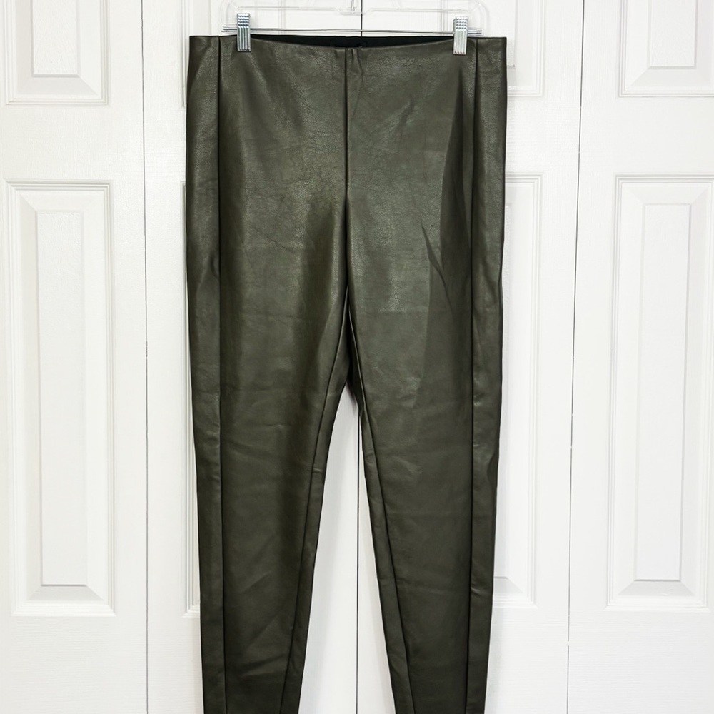 NWT Banana Republic Faux Leather Stretch Pull-On Devon Legging Pants 12